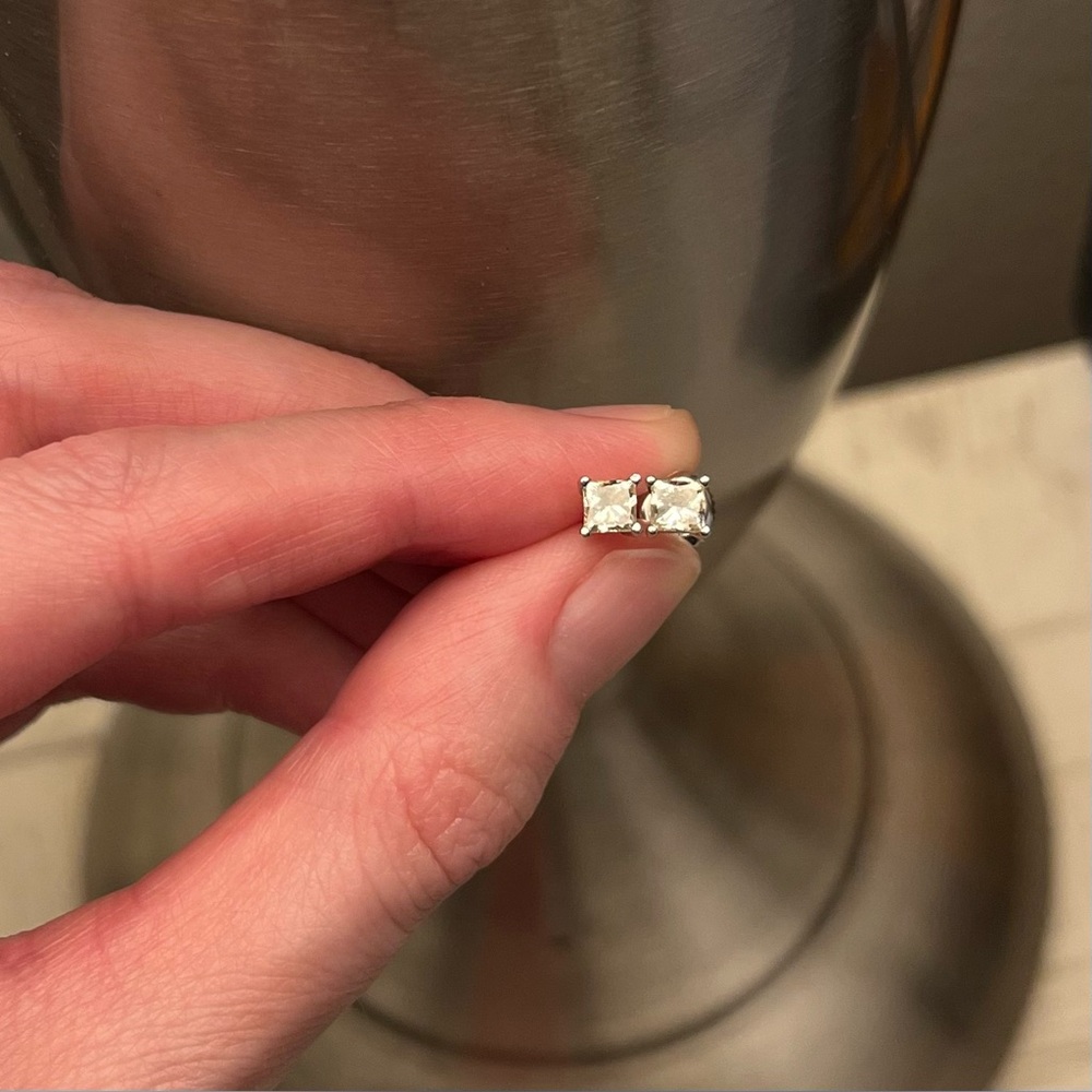 EUC Princess-Cut Diamond Earrings, 0.75 carats, Near Colorless, VS Clarity